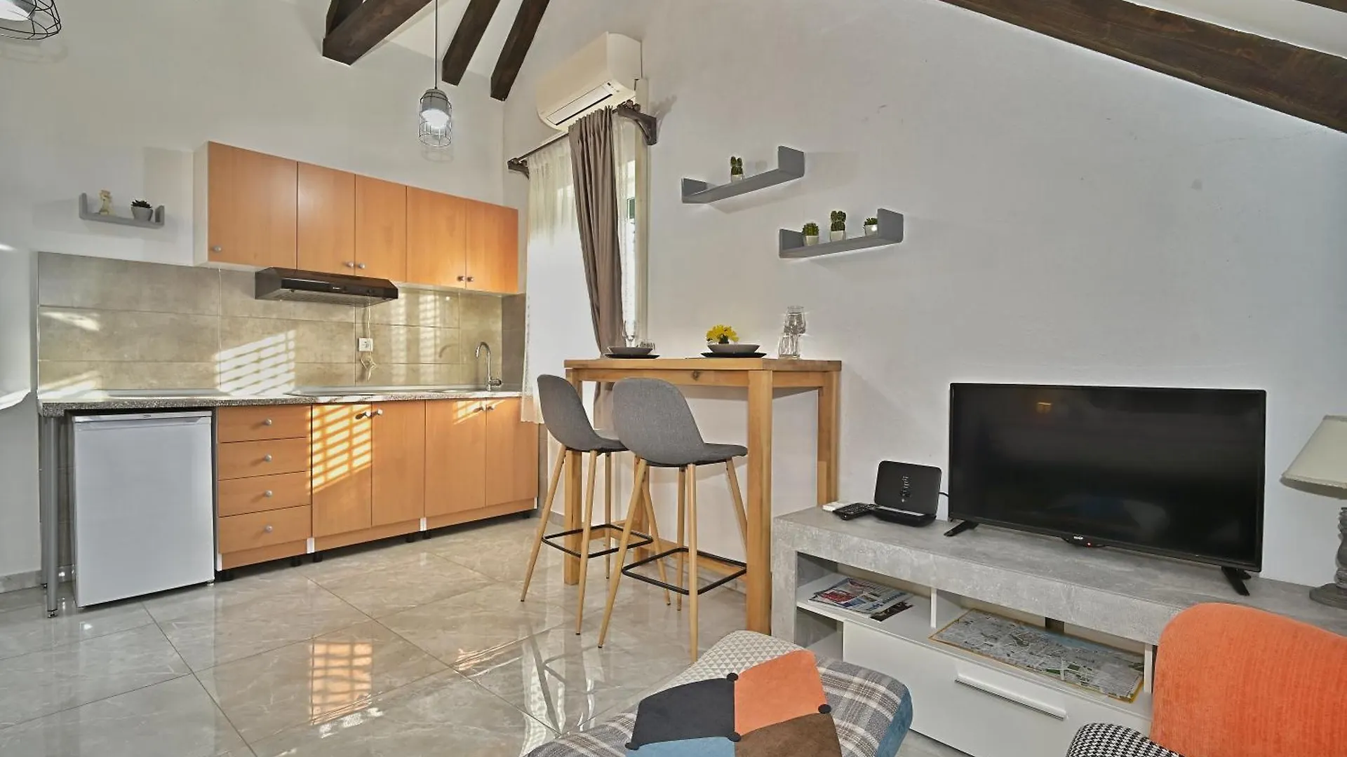 Apartment Briscola & Tressette Studios Split