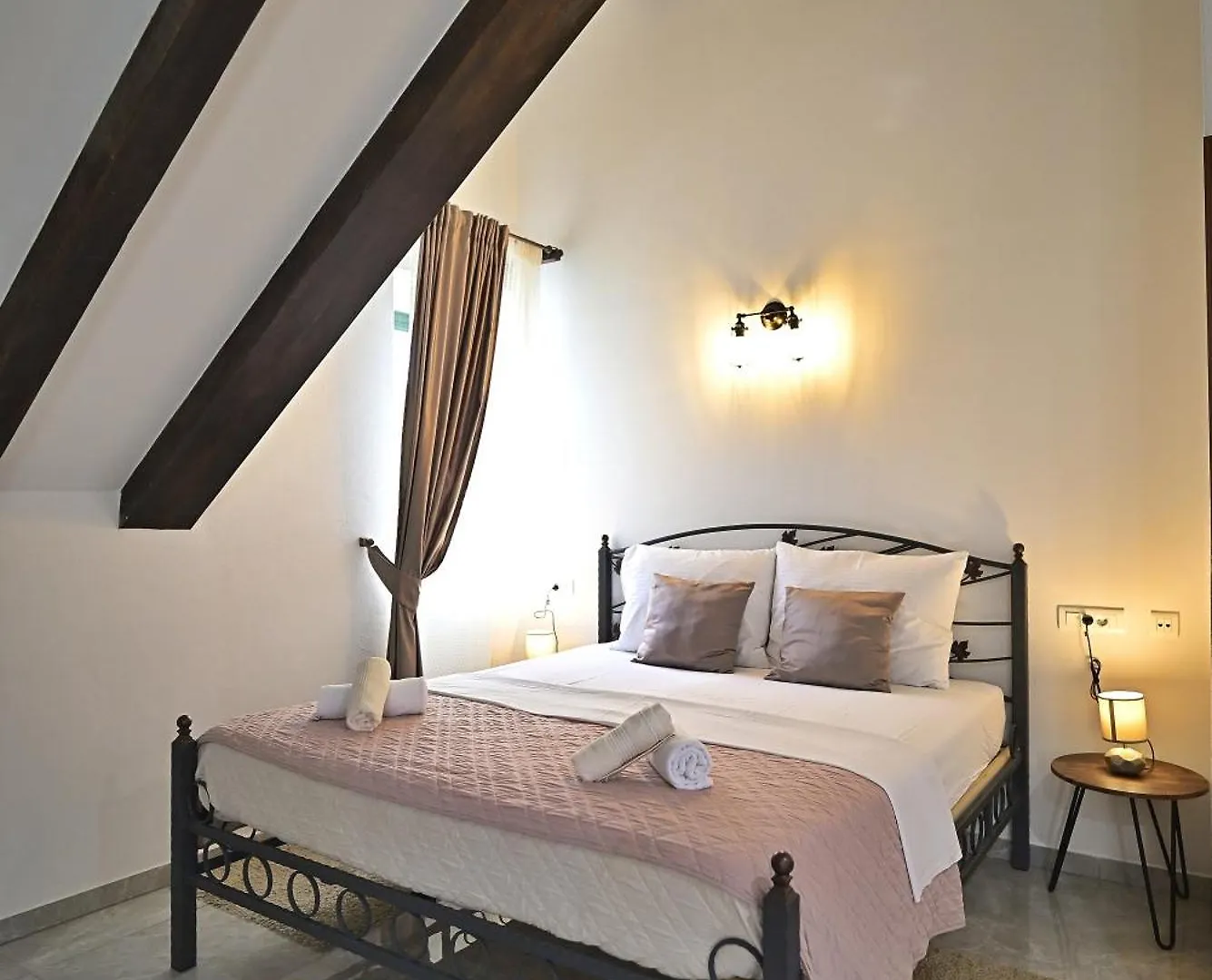 Apartment Briscola & Tressette Studios Split