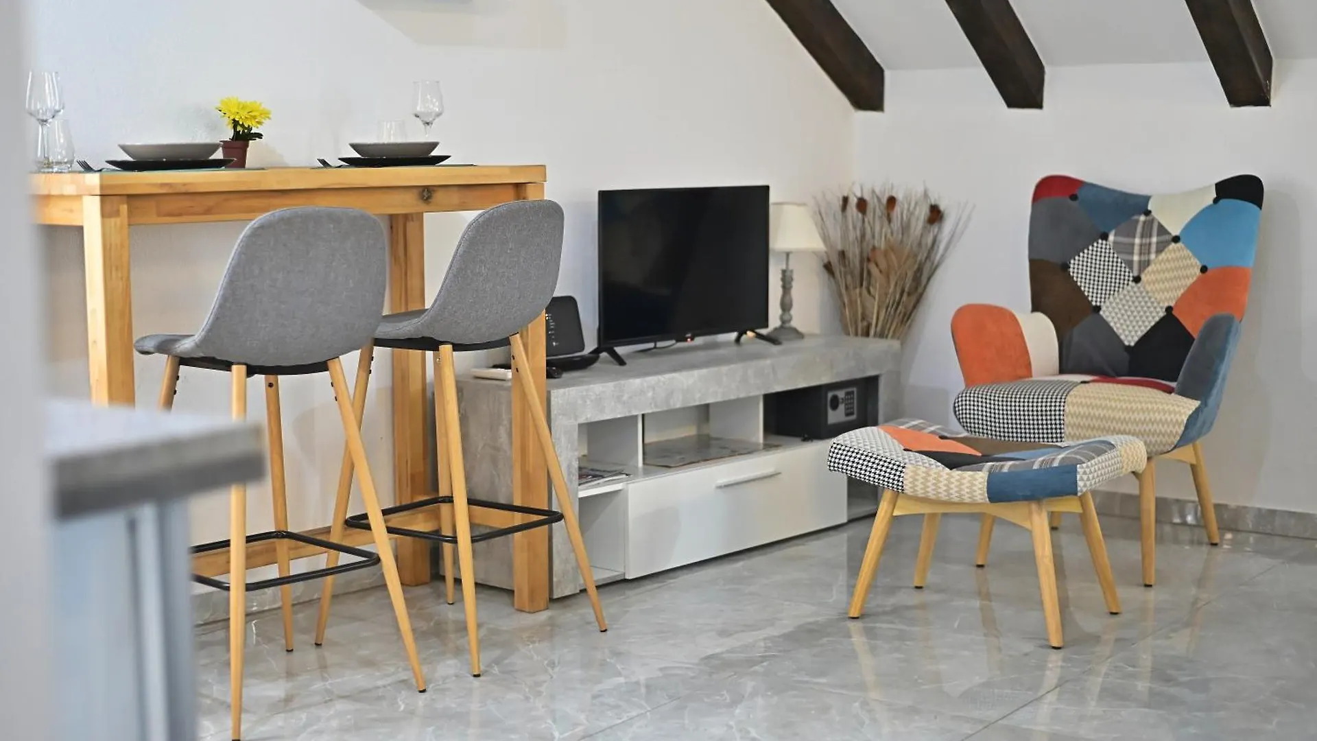 Apartment Briscola & Tressette Studios Split