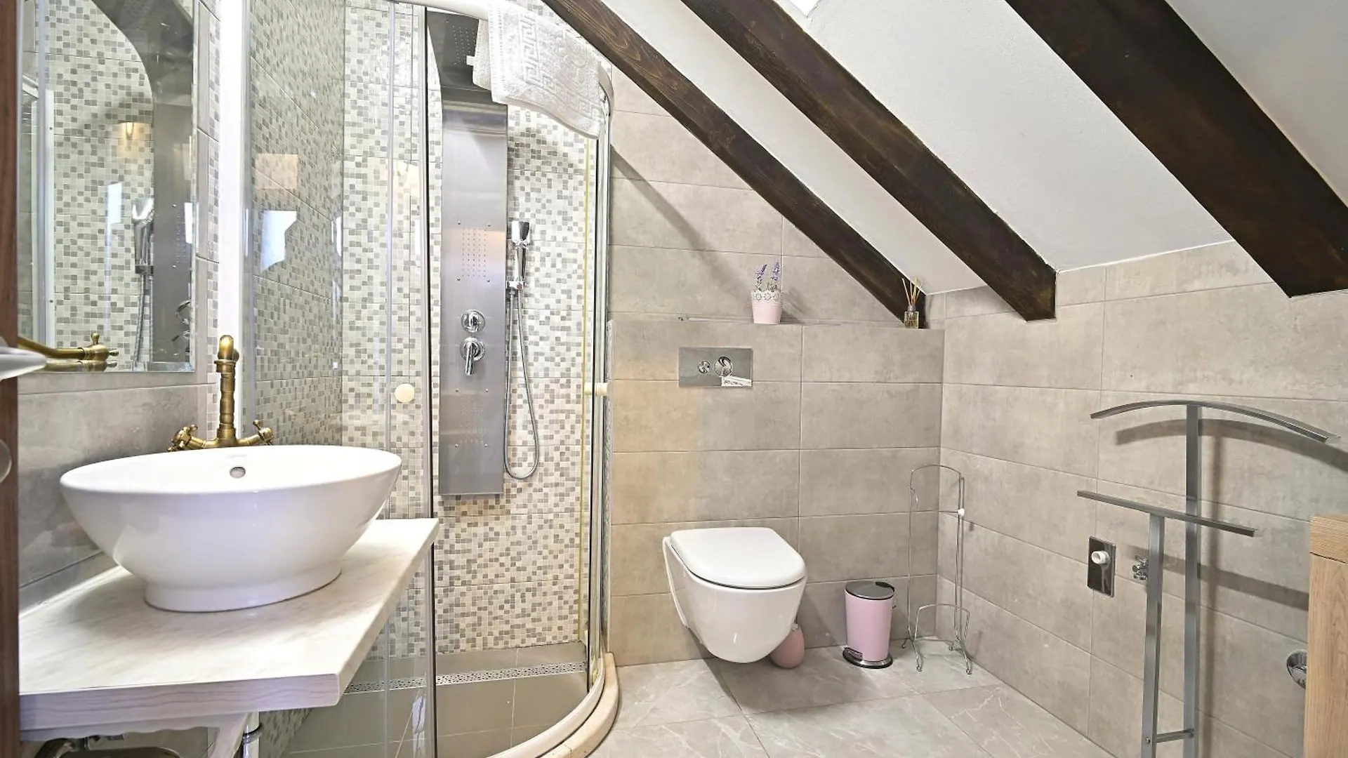 Apartment Briscola & Tressette Studios Split